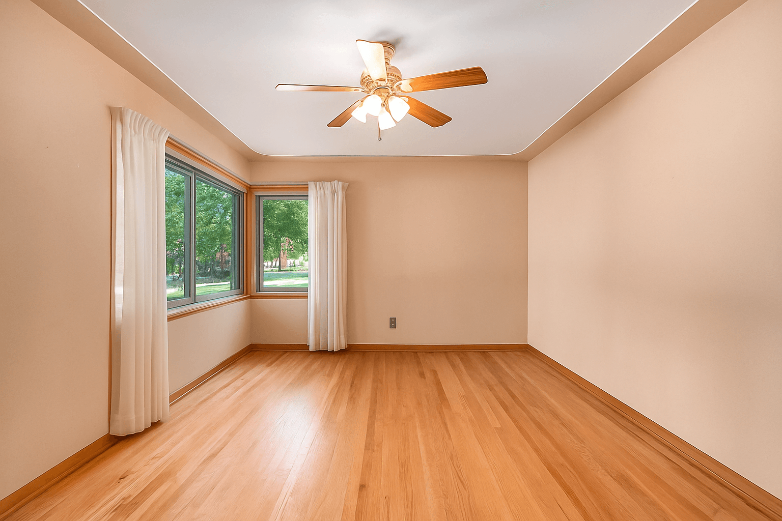 Room virtually staged in Modern style with StageHQ AI virtual staging