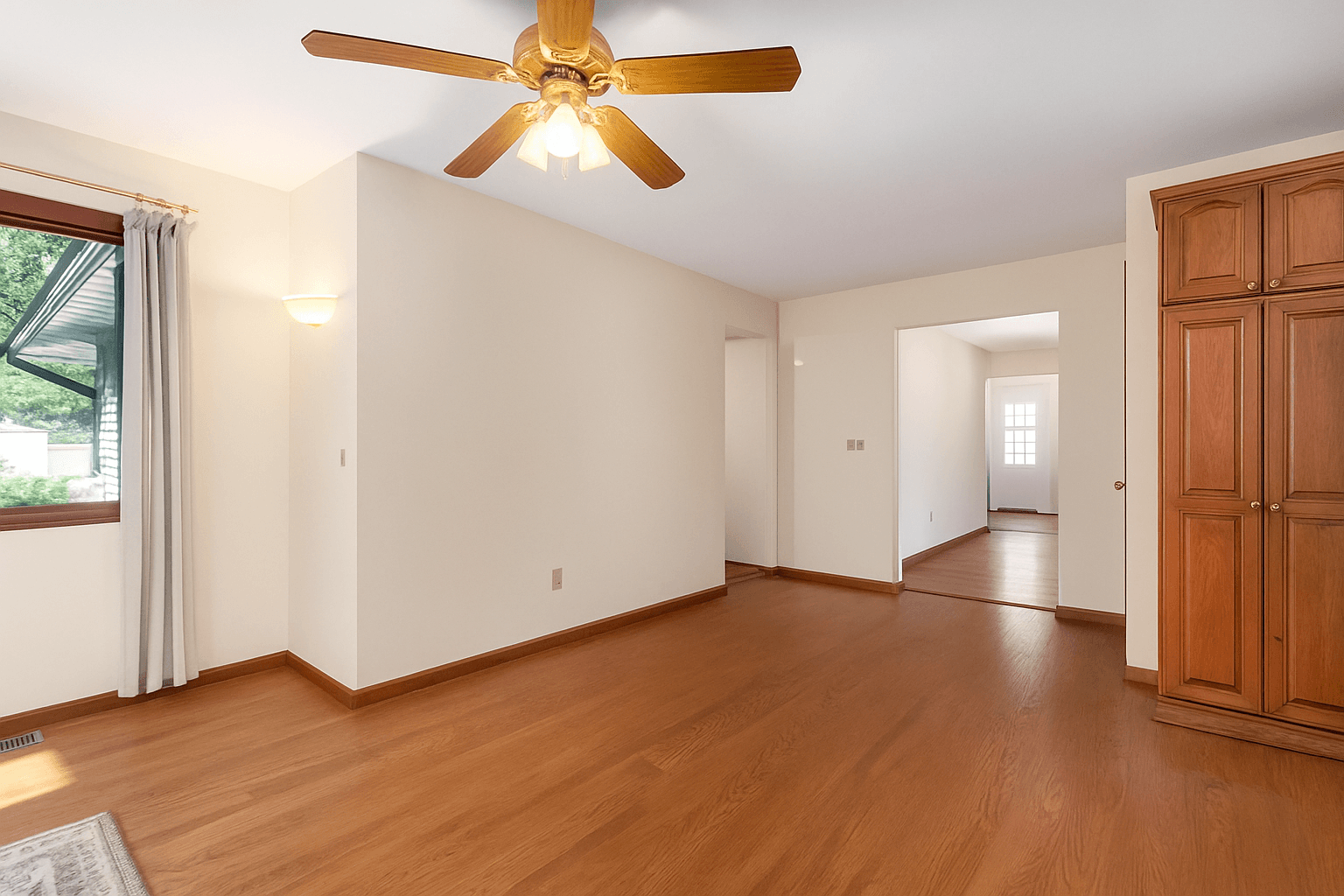Room virtually staged in Modern style with StageHQ AI virtual staging
