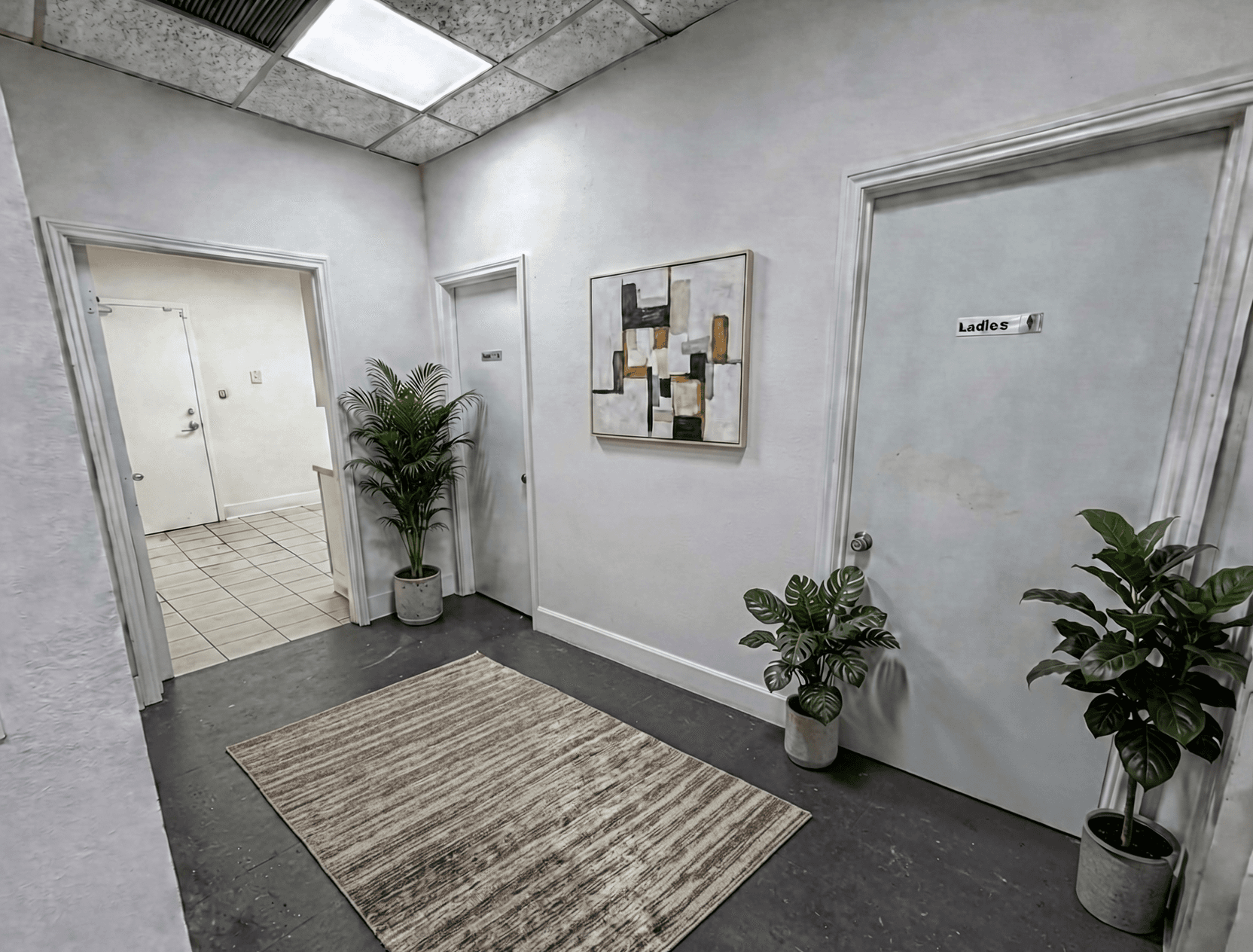 Room virtually staged in Modern style with StageHQ AI virtual staging