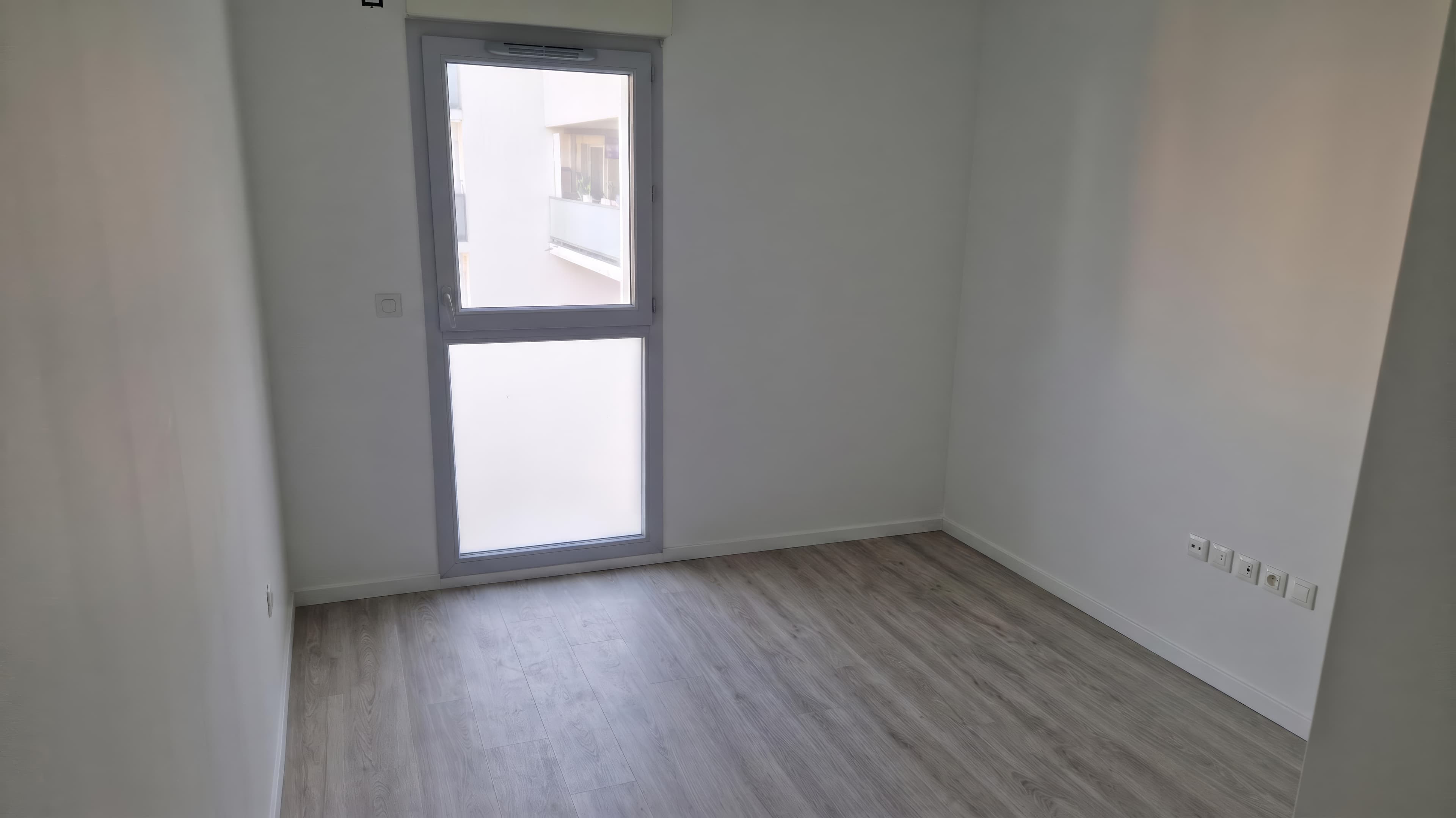 Room virtually staged in Modern style with StageHQ AI virtual staging